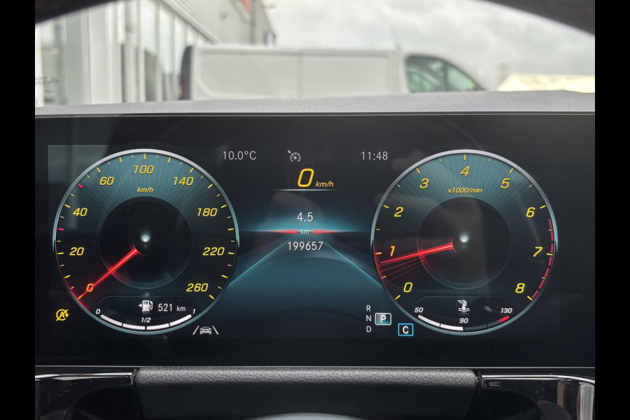 Mercedes-Benz B-Klasse 200 Business Solution AMG | Automaat | Pano | Sfeerverlichting | Elektrische Stoelen
