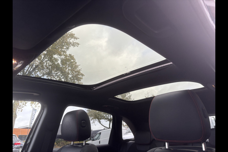 Mercedes-Benz B-Klasse 200 Business Solution AMG | Automaat | Pano | Sfeerverlichting | Elektrische Stoelen