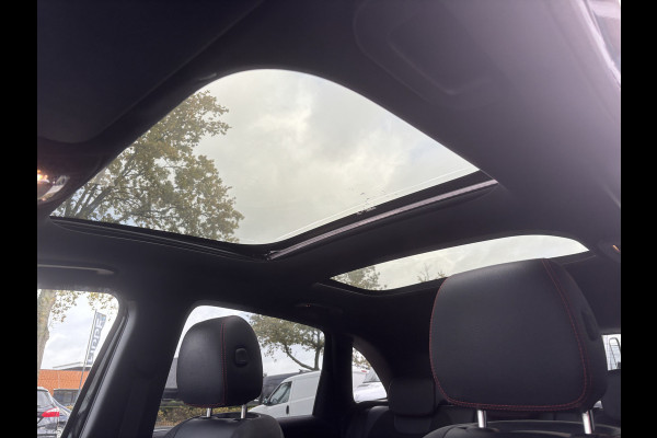 Mercedes-Benz B-Klasse 200 Business Solution AMG | Automaat | Pano | Sfeerverlichting | Elektrische Stoelen
