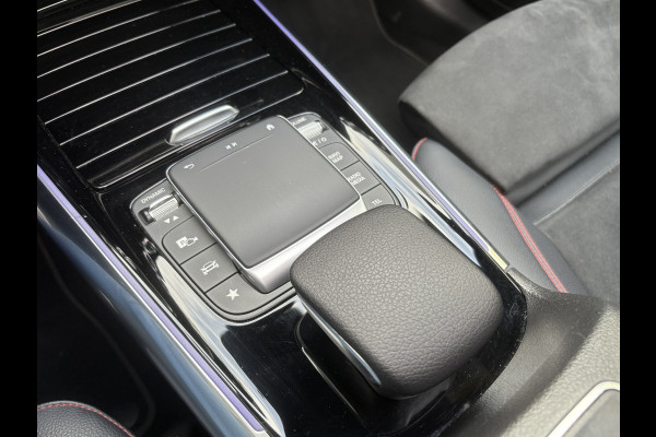 Mercedes-Benz B-Klasse 200 Business Solution AMG | Automaat | Pano | Sfeerverlichting | Elektrische Stoelen