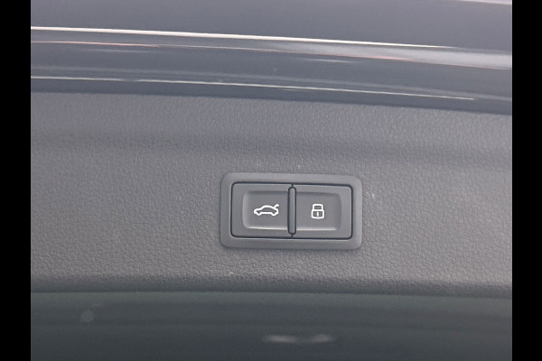 Audi Q3 45 TFSI | 2x S-Line | Adapt.Cruise/Control | 19'' Velgen | Stoelverwarming | Keyless