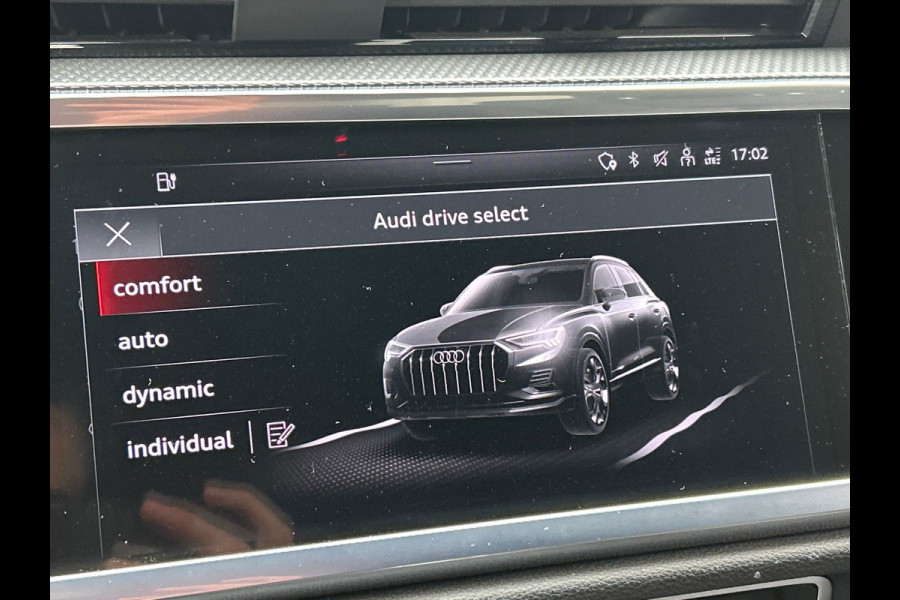 Audi Q3 45 TFSI | 2x S-Line | Adapt.Cruise/Control | 19'' Velgen | Stoelverwarming | Keyless