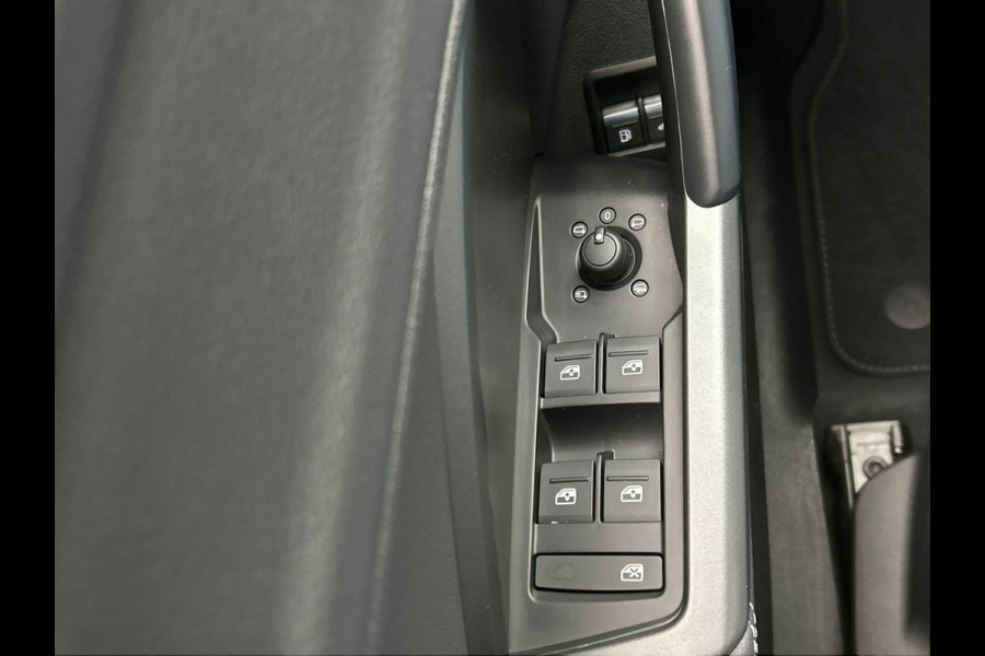 Audi Q3 45 TFSI | 2x S-Line | Adapt.Cruise/Control | 19'' Velgen | Stoelverwarming | Keyless