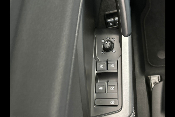 Audi Q3 45 TFSI | 2x S-Line | Adapt.Cruise/Control | 19'' Velgen | Stoelverwarming | Keyless