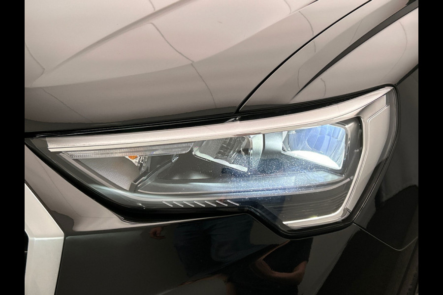 Audi Q3 45 TFSI | 2x S-Line | Adapt.Cruise/Control | 19'' Velgen | Stoelverwarming | Keyless