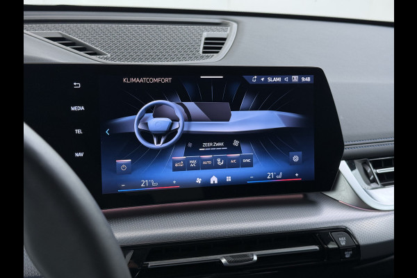 BMW iX1 eDrive20 67kWh M-Sport-Pro Leder/Alcantara Premium 19" LED Connected-Pro Warmtepomp Camera Navi Ecc Pdc 100% SOH Apple Carplay A Standverwarming/koeling Zwarte-Hemel Drive-Assist Elek.Achterklep Lmv Led Isofix DAB Keyless Wifi 1e Eigenaar Origineel Nederlandse Auto Zeer compleet!