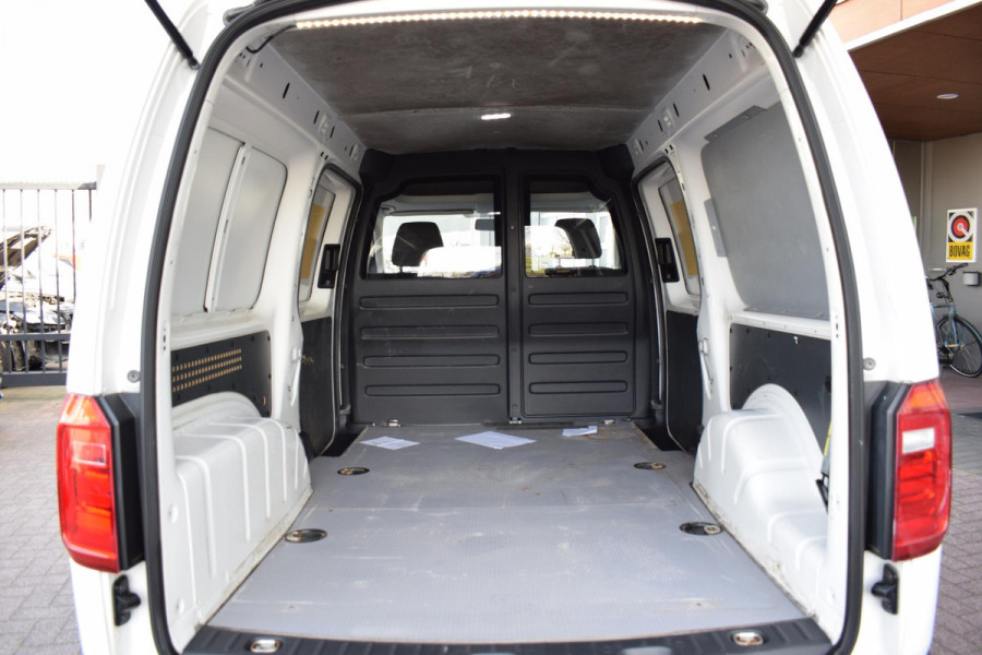 Volkswagen Caddy 2.0 TDI L2H1 BMT Maxi Comfortline | Automaat | Dubbele Schuifdeur | Airco | Zwaailicht