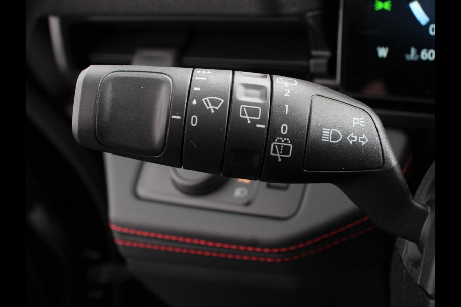 Ford Puma 1.0 EcoBoost Hybrid ST-Line X Climate control | Navigatie | Parkeersensoren | Camera | Adaptieve cruise control | LED | Panoramadak | Digitail cockpit | Apple Carplay/ Android Auto