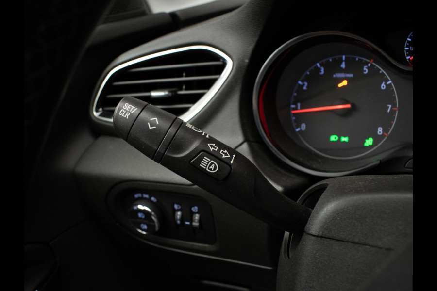 Opel Grandland X 1.2 Turbo Innovation Sport (APPLE CARPLAY,NAVI,CAMERA,CLIMATE,CRUISE,LED,GETINT,TREKHAAK,SPORTSTOELEN,LM VELGEN)