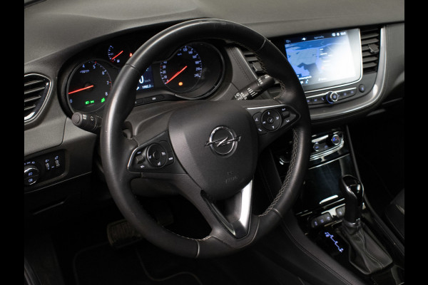 Opel Grandland X 1.2 Turbo Innovation Sport (APPLE CARPLAY,NAVI,CAMERA,CLIMATE,CRUISE,LED,GETINT,TREKHAAK,SPORTSTOELEN,LM VELGEN)