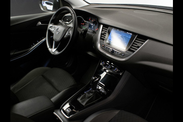 Opel Grandland X 1.2 Turbo Innovation Sport (APPLE CARPLAY,NAVI,CAMERA,CLIMATE,CRUISE,LED,GETINT,TREKHAAK,SPORTSTOELEN,LM VELGEN)