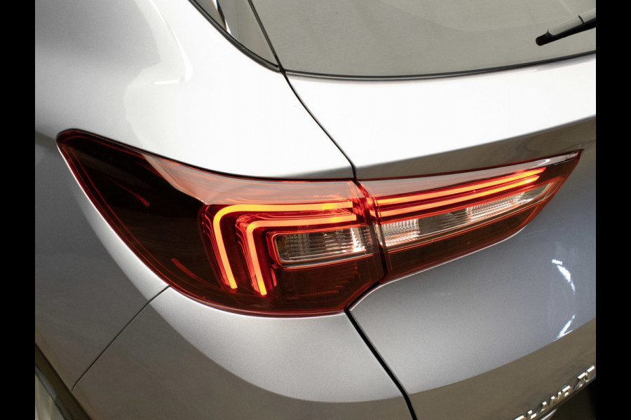 Opel Grandland X 1.2 Turbo Innovation Sport (APPLE CARPLAY,NAVI,CAMERA,CLIMATE,CRUISE,LED,GETINT,TREKHAAK,SPORTSTOELEN,LM VELGEN)