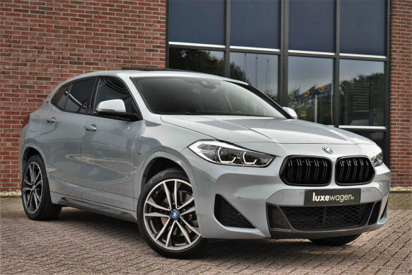 BMW X2 xDrive25e M-Sport Pano M-zetels Camera El-klep 19inch