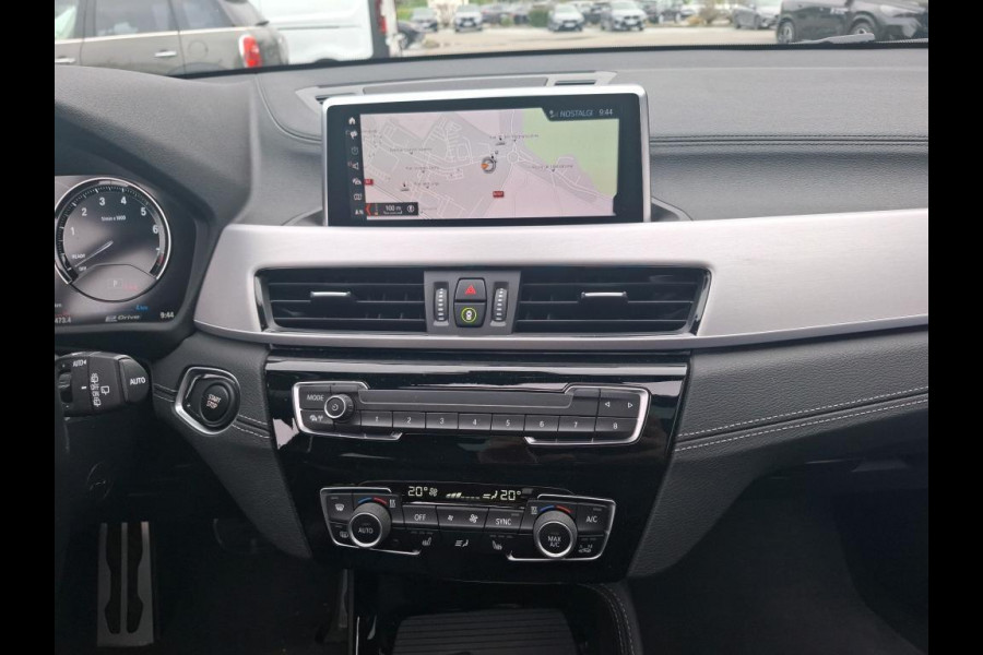 BMW X2 xDrive25e M-Sport Pano M-zetels Camera El-klep 19inch