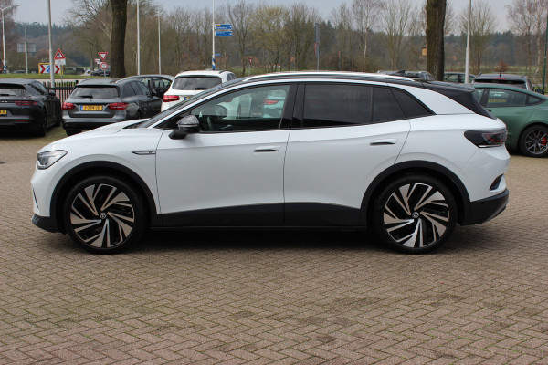 Volkswagen ID.4 Max 77 kWh / Full option! / SoH 92% / Trekhaak / Panoramadak / Camera / Head-up / Keyless / 21'' / ACC / Dodehoek / Elektr. stoelen / Massage / Navigatie / Stuurverwarming