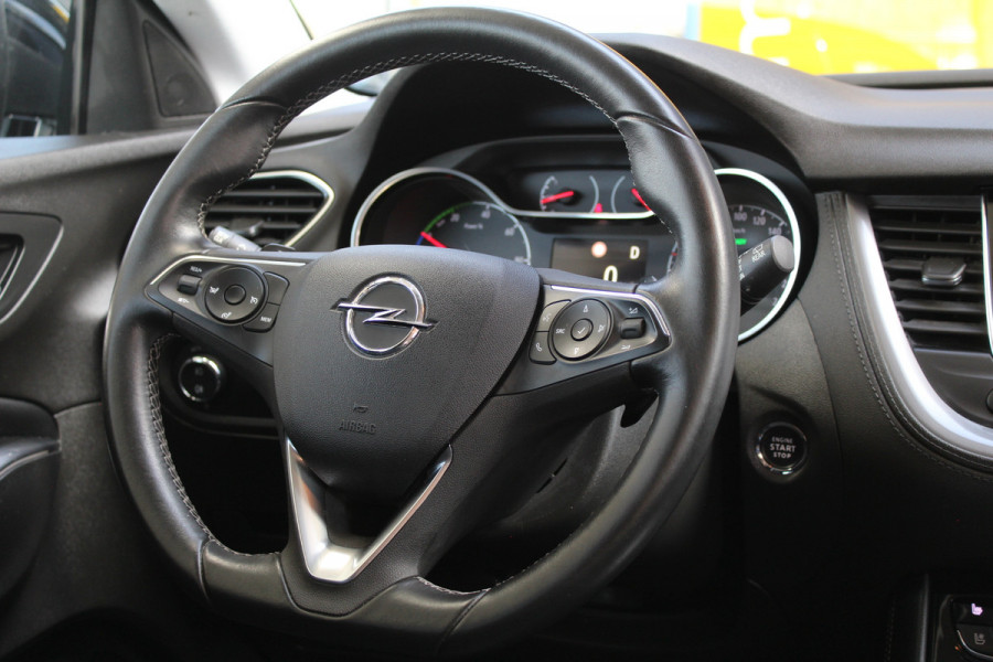 Opel Grandland X 1.6 Turbo Hybrid Innovation | Stoelverwarming - Verkoeling | Panoramadak | Leder | Rondomzicht camera
