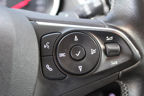 Opel Grandland X 1.6 Turbo Hybrid Innovation | Stoelverwarming - Verkoeling | Panoramadak | Leder | Rondomzicht camera