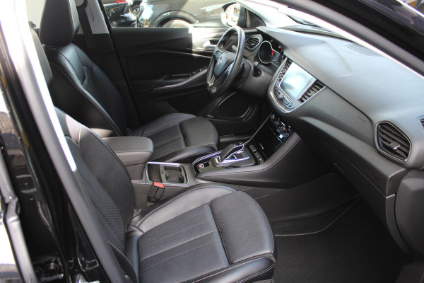 Opel Grandland X 1.6 Turbo Hybrid Innovation | Stoelverwarming - Verkoeling | Panoramadak | Leder | Rondomzicht camera