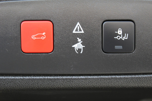 Opel Grandland X 1.6 Turbo Hybrid Innovation | Stoelverwarming - Verkoeling | Panoramadak | Leder | Rondomzicht camera