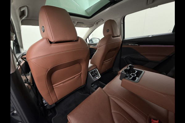 Škoda ENYAQ iV 80 Leer Pano-Dak/SchuifDak SOH 93% Trekhaak Camera Navi Ecc Apple Carplay Android Auto Pdc Cruise Control Privacy Glas Led DAB Stuur+Stoel+a-Bankverwarmd Elek.Achterklep Lane Assist Keyless Luxus 1e Eigenaar Origineel Nederlandse Auto Dealeronderhouden 1.000kg Trekvermogen