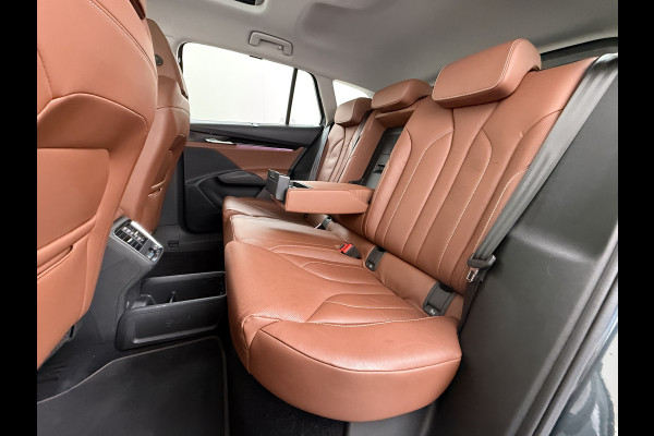 Škoda ENYAQ iV 80 Leer Pano-Dak/SchuifDak SOH 93% Trekhaak Camera Navi Ecc Apple Carplay Android Auto Pdc Cruise Control Privacy Glas Led DAB Stuur+Stoel+a-Bankverwarmd Elek.Achterklep Lane Assist Keyless Luxus 1e Eigenaar Origineel Nederlandse Auto Dealeronderhouden 1.000kg Trekvermogen