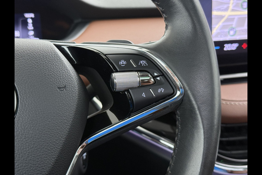 Škoda ENYAQ iV 80 Leer Pano-Dak/SchuifDak SOH 93% Trekhaak Camera Navi Ecc Apple Carplay Android Auto Pdc Cruise Control Privacy Glas Led DAB Stuur+Stoel+a-Bankverwarmd Elek.Achterklep Lane Assist Keyless Luxus 1e Eigenaar Origineel Nederlandse Auto Dealeronderhouden 1.000kg Trekvermogen