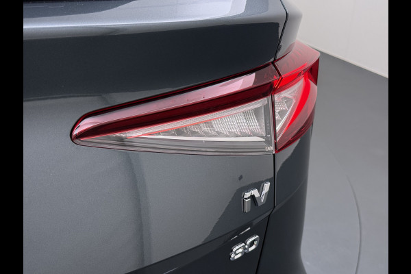 Škoda ENYAQ iV 80 Leer Pano-Dak/SchuifDak SOH 93% Trekhaak Camera Navi Ecc Apple Carplay Android Auto Pdc Cruise Control Privacy Glas Led DAB Stuur+Stoel+a-Bankverwarmd Elek.Achterklep Lane Assist Keyless Luxus 1e Eigenaar Origineel Nederlandse Auto Dealeronderhouden 1.000kg Trekvermogen