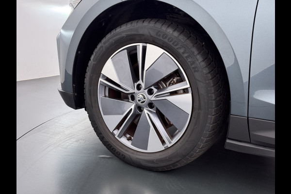 Škoda ENYAQ iV 80 Leer Pano-Dak/SchuifDak SOH 93% Trekhaak Camera Navi Ecc Apple Carplay Android Auto Pdc Cruise Control Privacy Glas Led DAB Stuur+Stoel+a-Bankverwarmd Elek.Achterklep Lane Assist Keyless Luxus 1e Eigenaar Origineel Nederlandse Auto Dealeronderhouden 1.000kg Trekvermogen