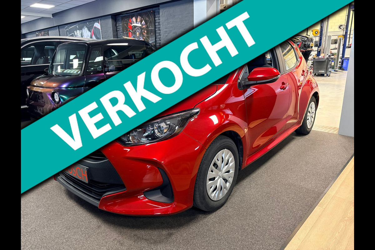 Toyota Yaris 1.5 Hybrid 115 Active / Navigatie / camera / dab / cruise-control