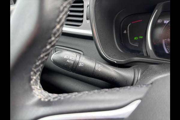 Renault Kadjar 1.2 TCe Bose | Camera | Panorama dak | Bose Audio | All-Season | Half Lederen Bekleding | Climate Controle