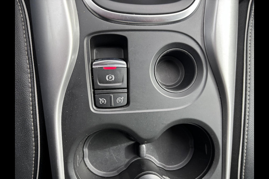 Renault Kadjar 1.2 TCe Bose | Camera | Panorama dak | Bose Audio | All-Season | Half Lederen Bekleding | Climate Controle