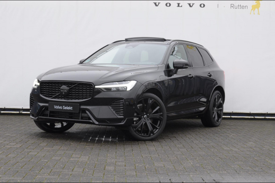Volvo XC60 T6 350PK Automaat AWD Plus Black Edition Panoramadak/ Elektrisch bedienbare voorstoelen met geheugen/ Stoelverwarming/ Stuurverwarming/ Harman Kardon audio/ 360 Camera/