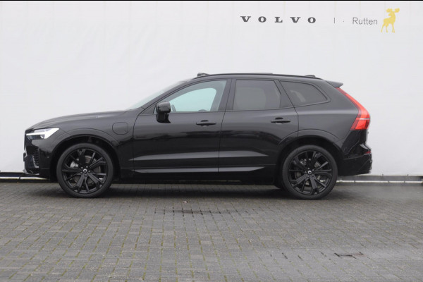 Volvo XC60 T6 350PK Automaat AWD Plus Black Edition Panoramadak/ Elektrisch bedienbare voorstoelen met geheugen/ Stoelverwarming/ Stuurverwarming/ Harman Kardon audio/ 360 Camera/