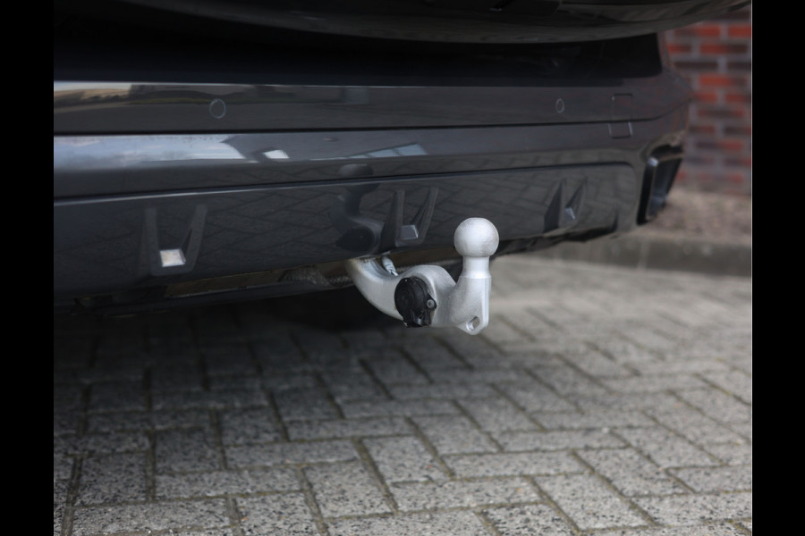 BMW X5 45e xDrive | Pano - Trekhaak - Bowers&Wilkins