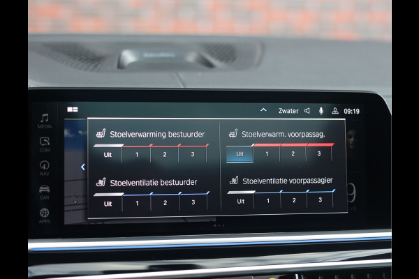 BMW X5 45e xDrive | Pano - Trekhaak - Bowers&Wilkins