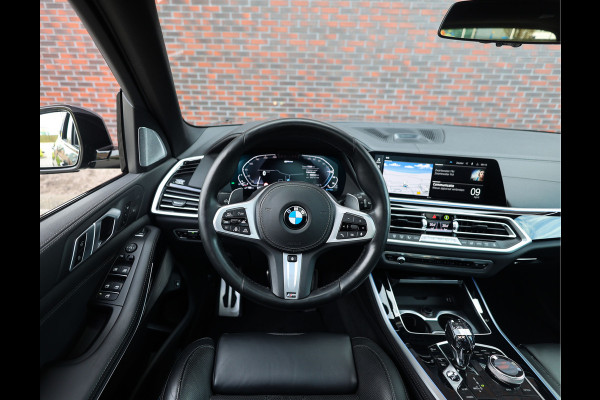 BMW X5 45e xDrive | Pano - Trekhaak - Bowers&Wilkins