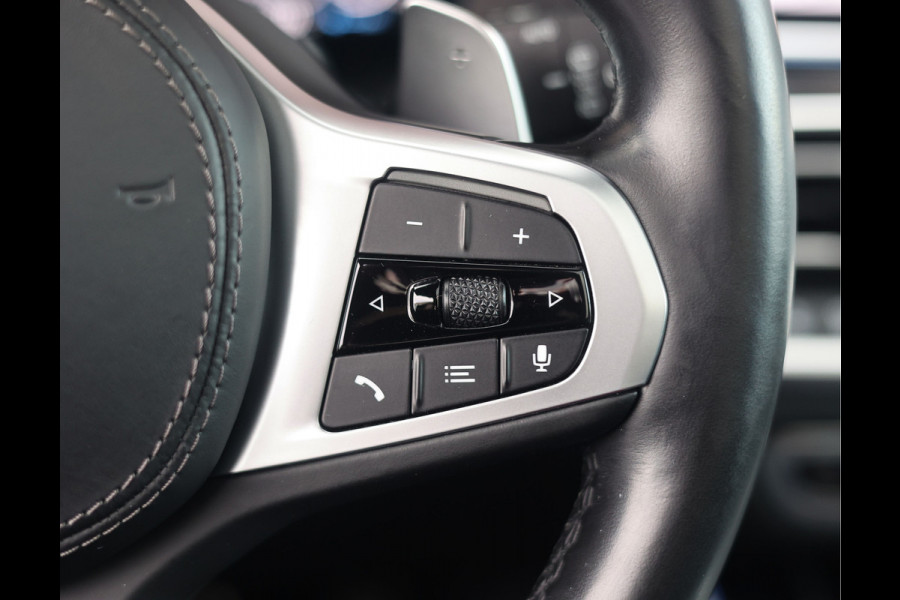 BMW X5 45e xDrive | Pano - Trekhaak - Bowers&Wilkins