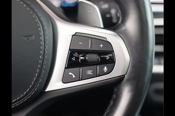 BMW X5 45e xDrive | Pano - Trekhaak - Bowers&Wilkins