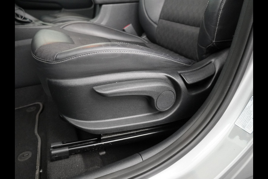 Kia Niro 1.6 GDi Hybrid DynamicLine - Navigatie - Adaptief Cruise Control - Lichtmetalen Velgen - Climate Control - Fabrieksgarantie Tot 2027