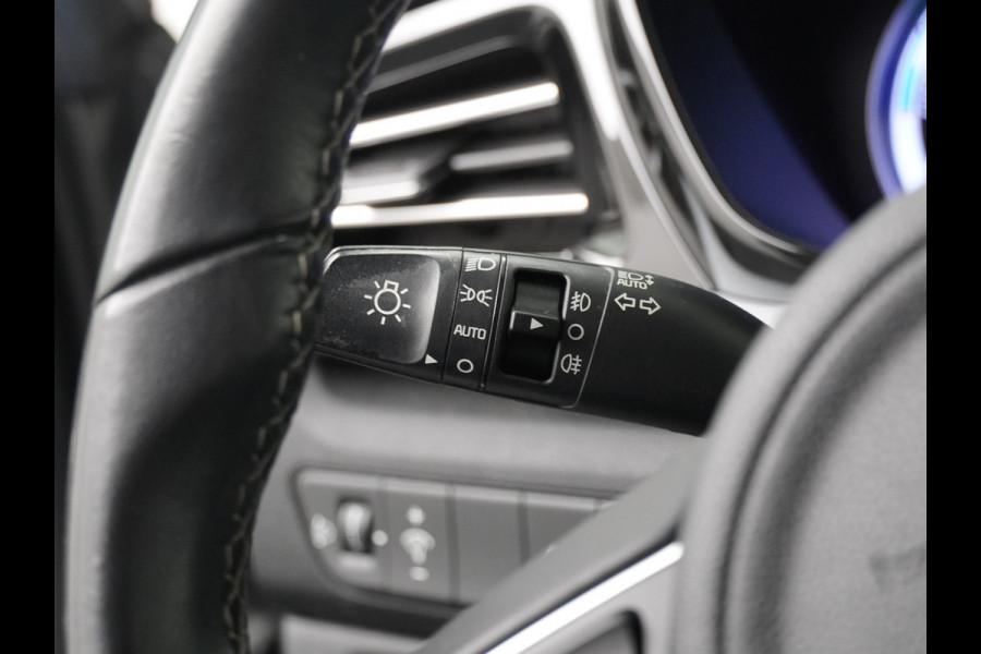 Kia Niro 1.6 GDi Hybrid DynamicLine - Navigatie - Adaptief Cruise Control - Lichtmetalen Velgen - Climate Control - Fabrieksgarantie Tot 2027