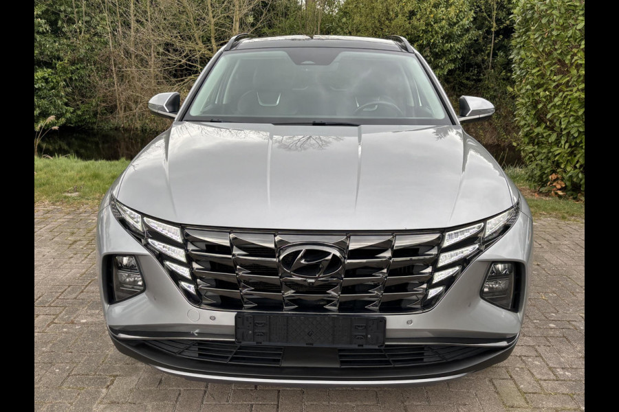 Hyundai Tucson 1.6 T-GDI HEV Premium Sky | Panoramadak | Afneembare trekhaak | Stoelverwarming/koeling | Camera