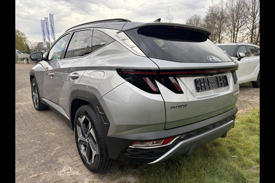 Hyundai Tucson 1.6 T-GDI HEV Premium Sky | Panoramadak | Afneembare trekhaak | Stoelverwarming/koeling | Camera