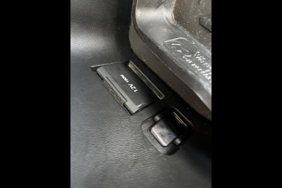 Hyundai Tucson 1.6 T-GDI HEV Premium Sky | Panoramadak | Afneembare trekhaak | Stoelverwarming/koeling | Camera