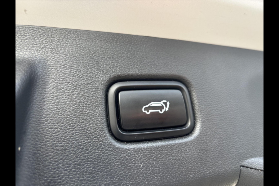 Hyundai Tucson 1.6 T-GDI HEV Premium Sky | Panoramadak | Afneembare trekhaak | Stoelverwarming/koeling | Camera