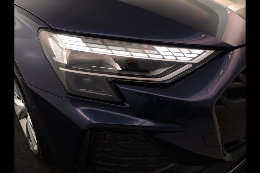 Audi A3 Sportback 40 TFSI e S edition 204 pk S-tronic | Verlengde garantie | Navigatie | Parkeersensoren (Park assist) | Achteruitrijcamera | Stoelverwarming | S-Line |