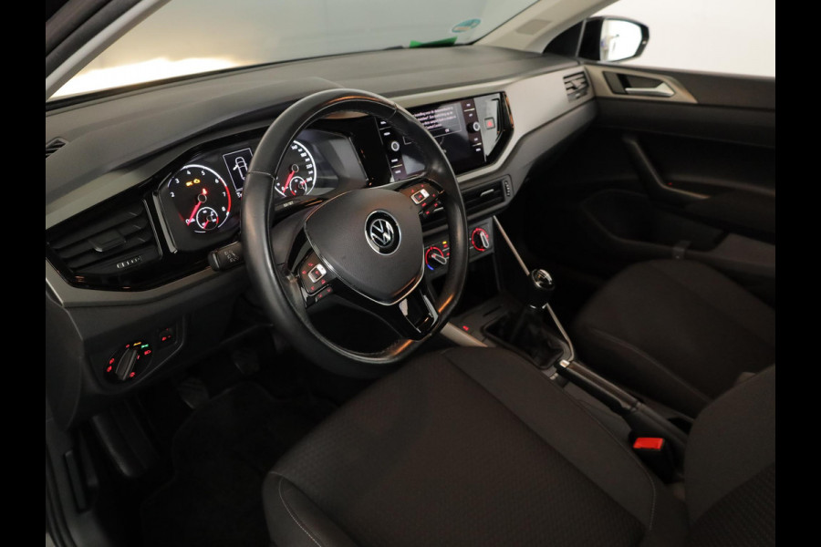 Volkswagen Polo 1.0 TSI Comfortline 95pk 5bak | Airco | Navi | Parksensors voor en achter