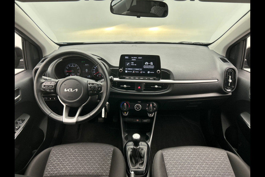 Kia Picanto 1.0 DPi DynamicLine | Origineel Nederlands | Carplay | Camera | Airco | Cruise control | Lichtmetaal