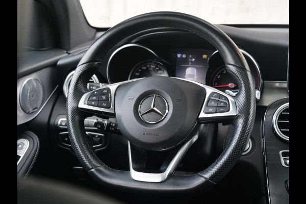 Mercedes-Benz GLC GLC 250 4MATIC | AMG | Panorama | Burmester | Aantoonbaar onderhouden..