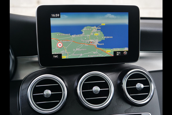 Mercedes-Benz GLC GLC 250 4MATIC | AMG | Panorama | Burmester | Aantoonbaar onderhouden..