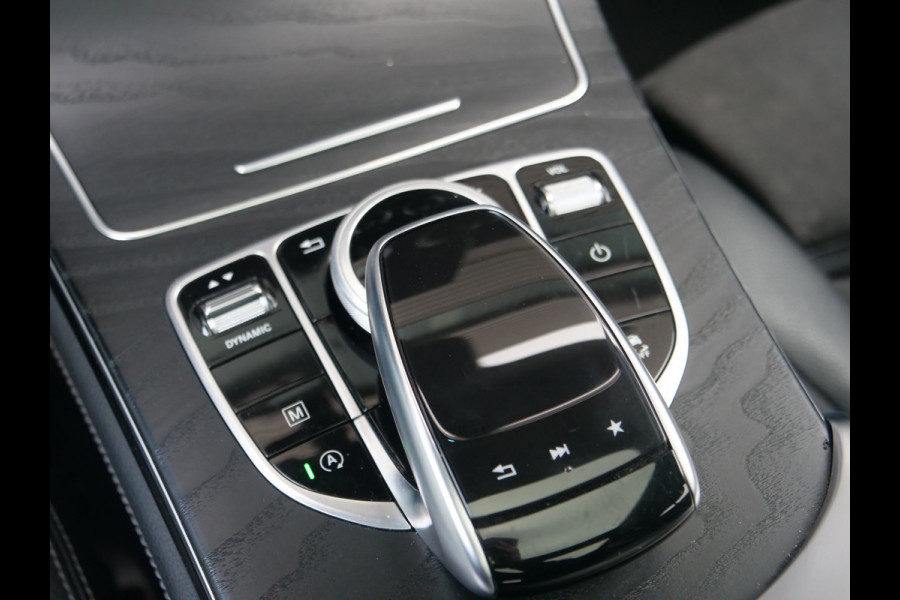 Mercedes-Benz GLC GLC 250 4MATIC | AMG | Panorama | Burmester | Aantoonbaar onderhouden..